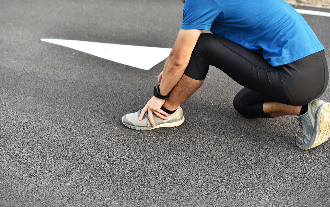 Runner with foot pain