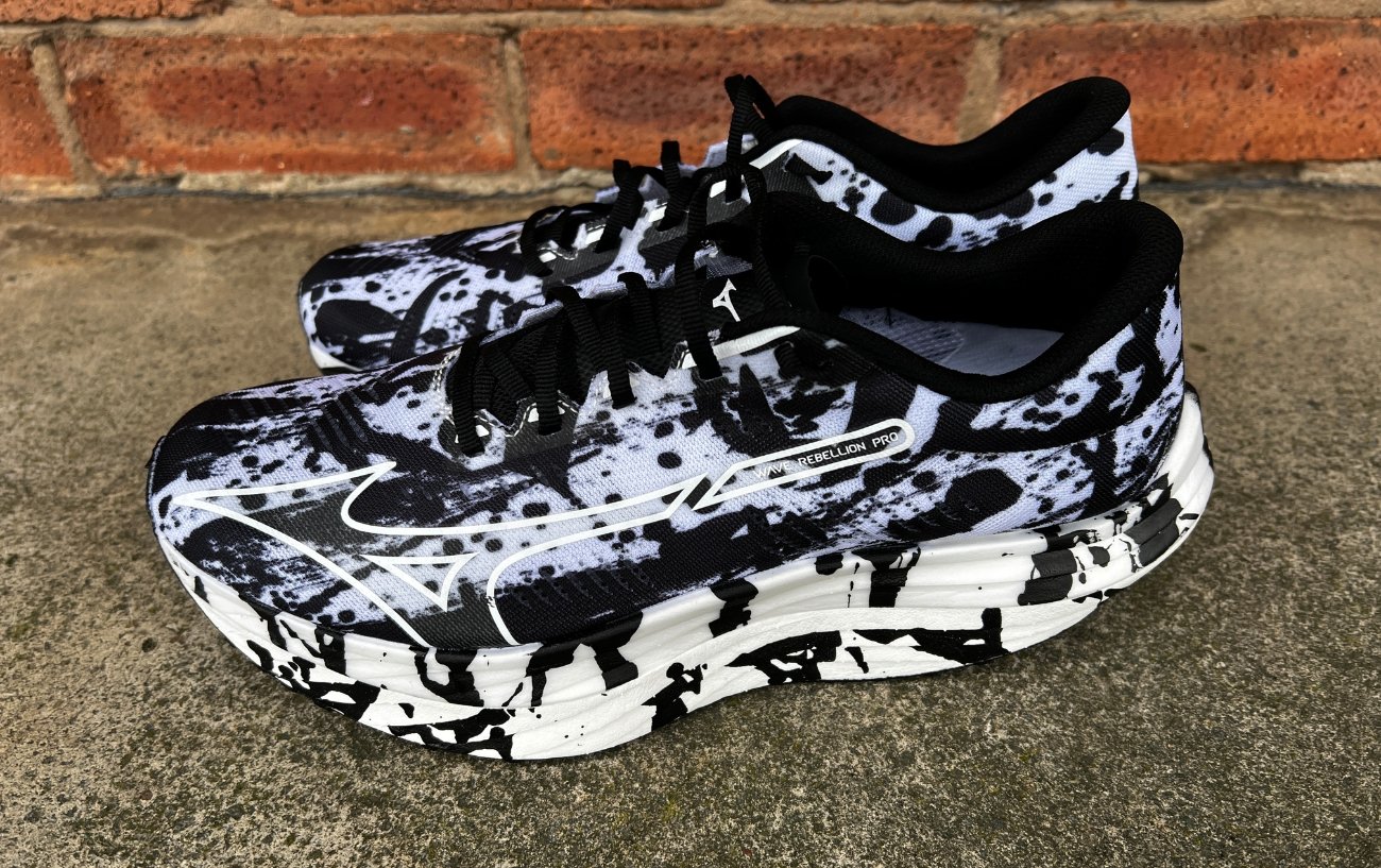 Mizuno Wave Rebellion Pro 