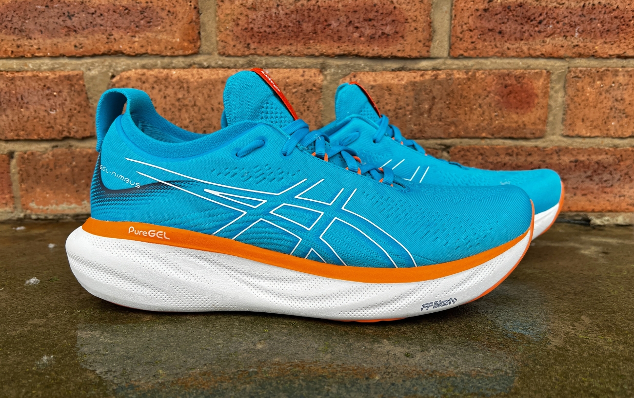 ASICS Gel Nimbus 25 Side View