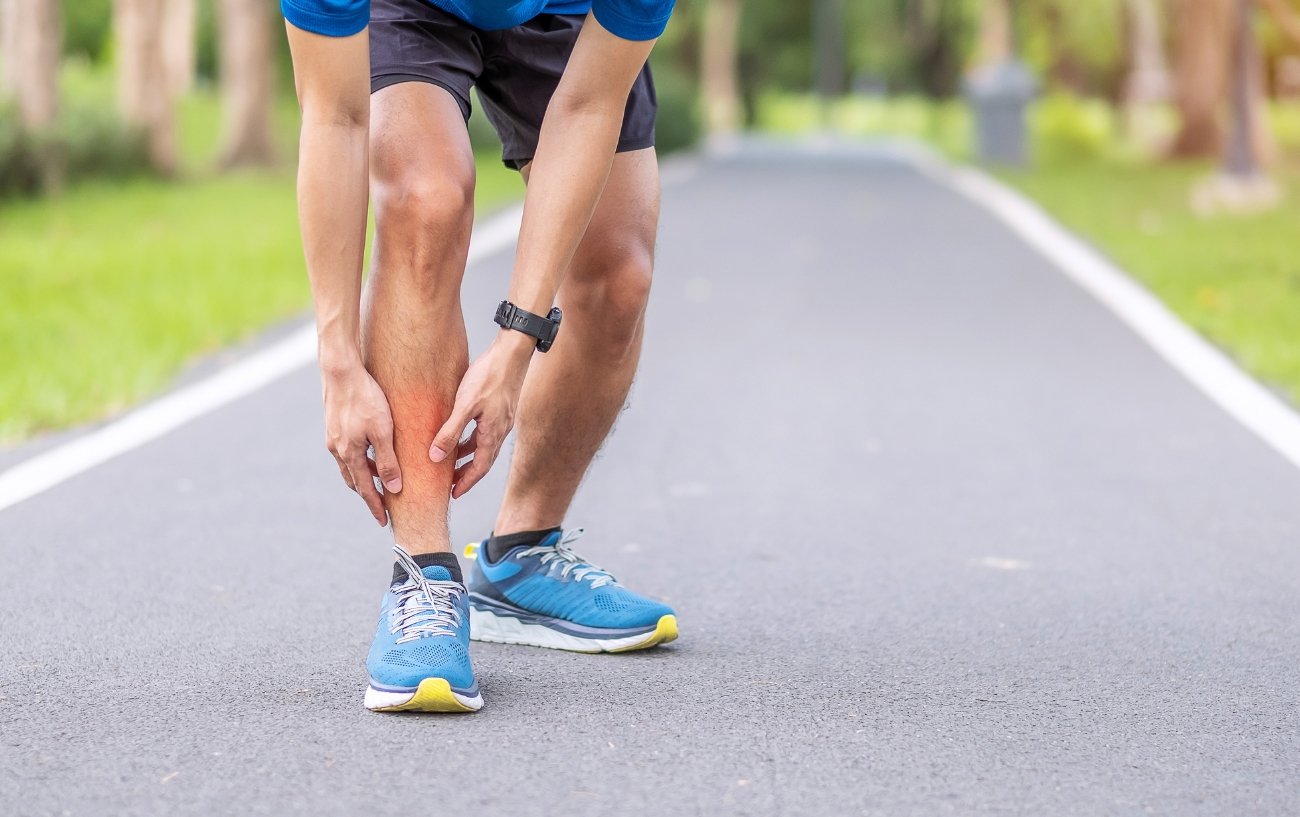 Running shoes for shin splints visual