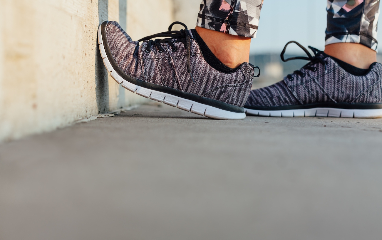 running shoes flexibility