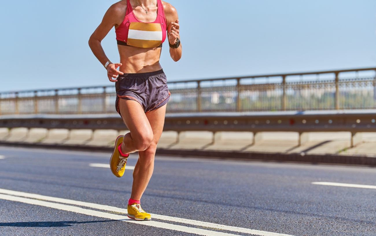 woman running 