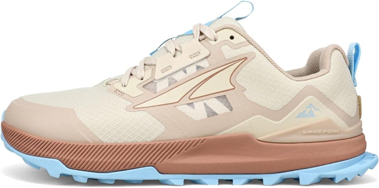 Our Editor's Pick Of The 8 Best Trail Running Shoes for Women 2