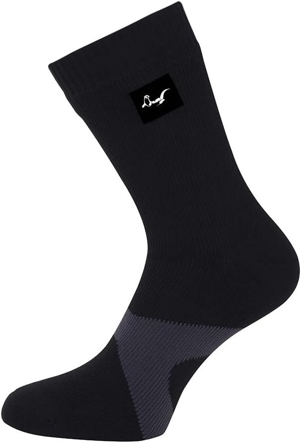 Our Editors Pick The Best Waterproof Socks for Runners 6